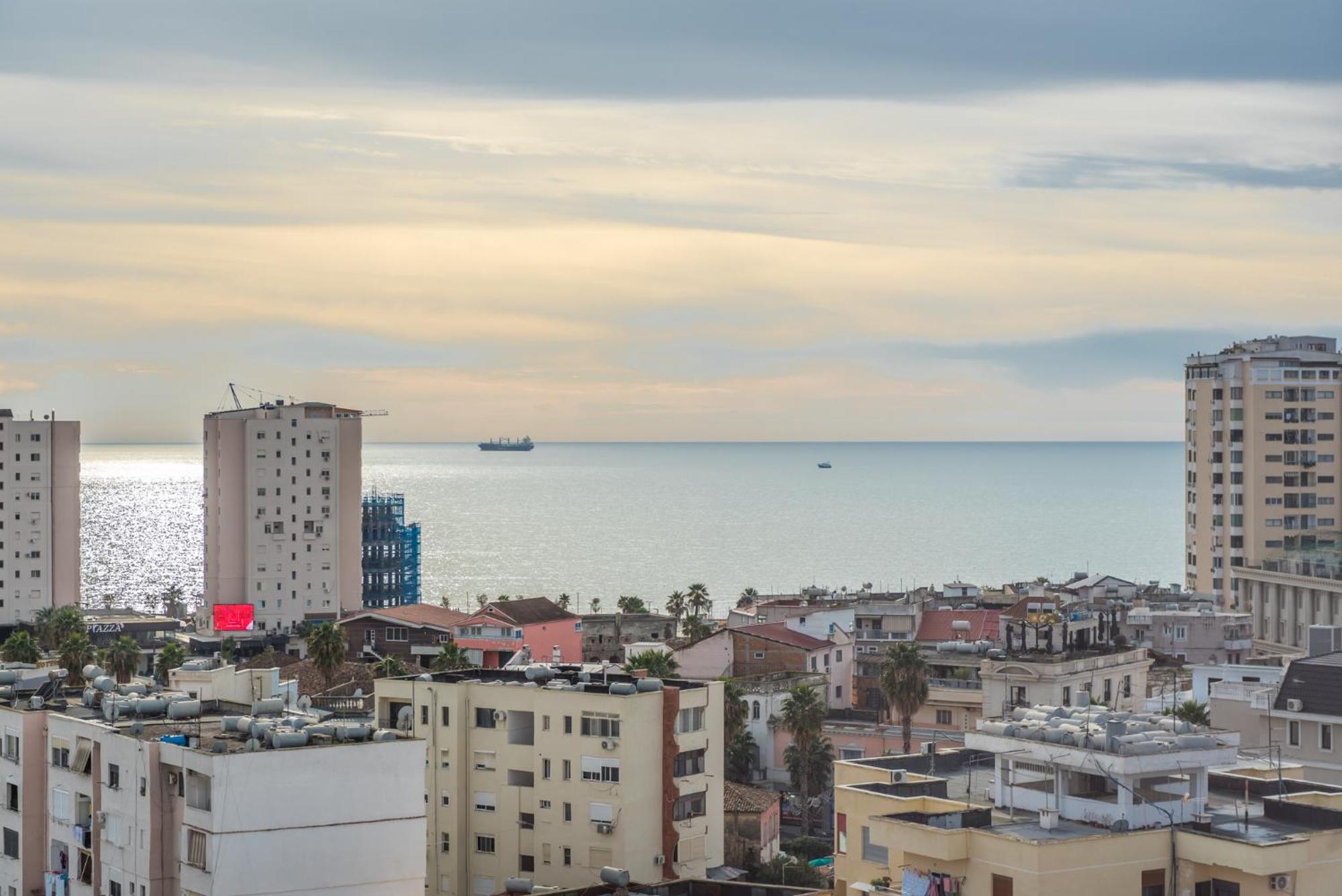 Sky Apartments Durrës Extérieur photo